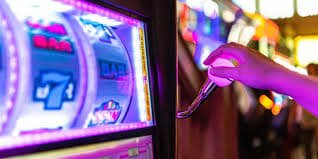 kilat128 aplikasi mobile tampilan daftar game slot tembak ikan kasino